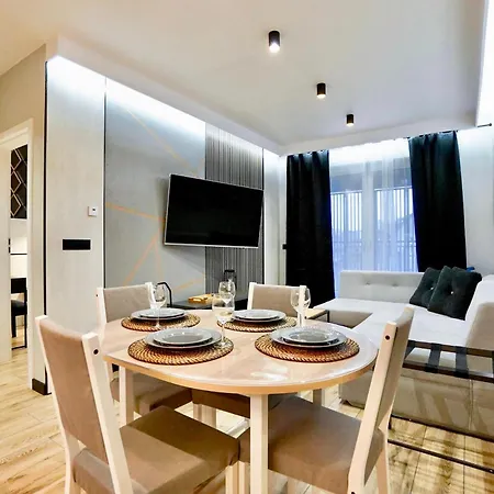 Baltic Waves By Baltic