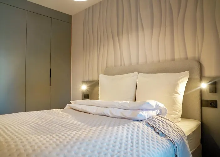 Baltic Waves By Baltic 미엥지즈드로예